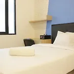 Zest Studio Semi Apartment At The Lodge Paskal Near Binus University By Travelio
