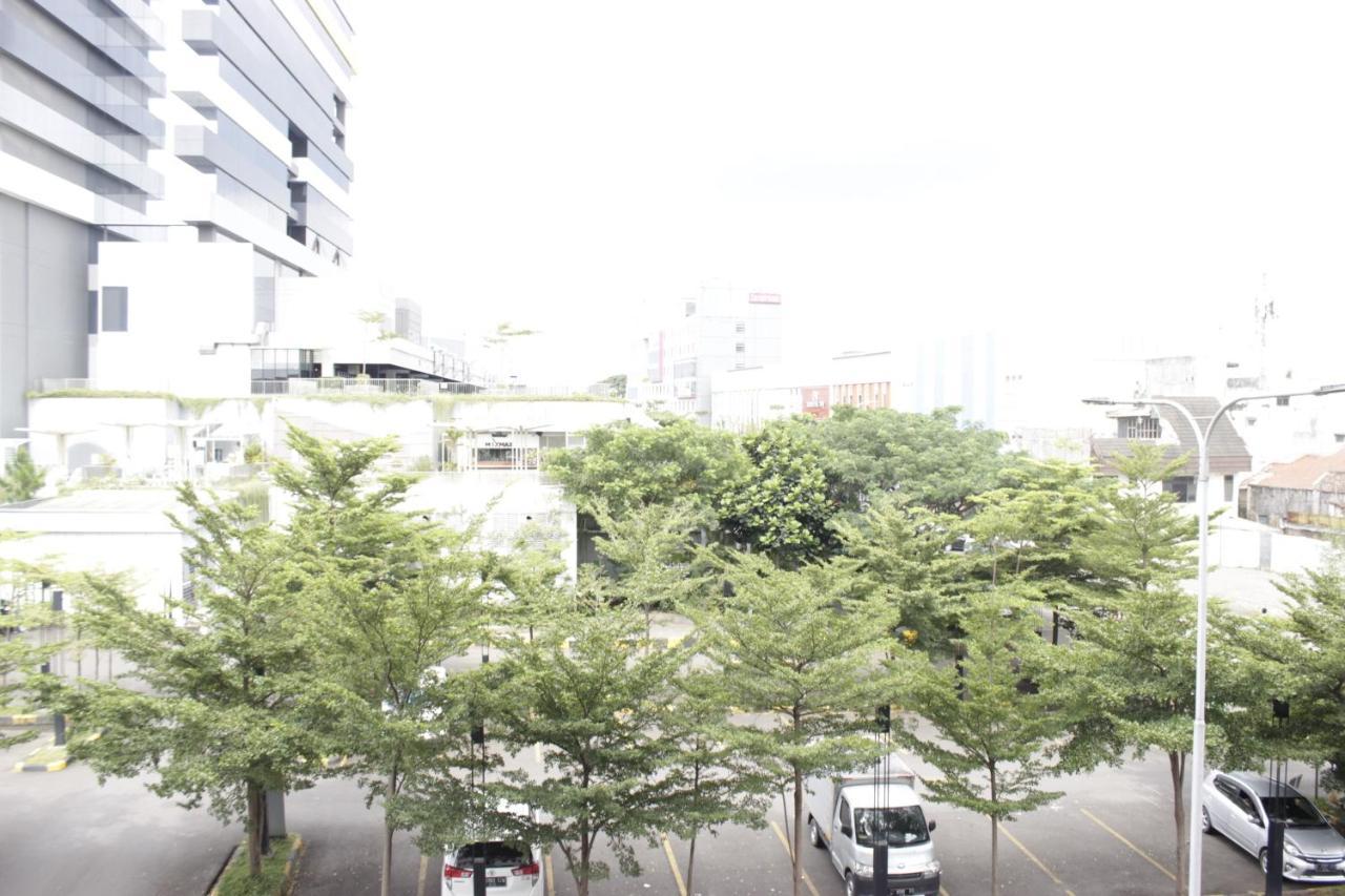 Zest Semi At The Paskal Near Binus By Travelio Apartemen